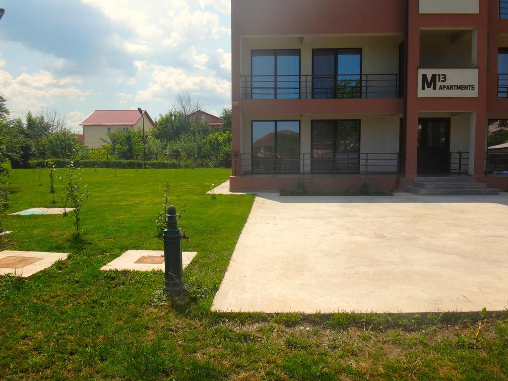 M13 Apartments Navodari Luaran gambar