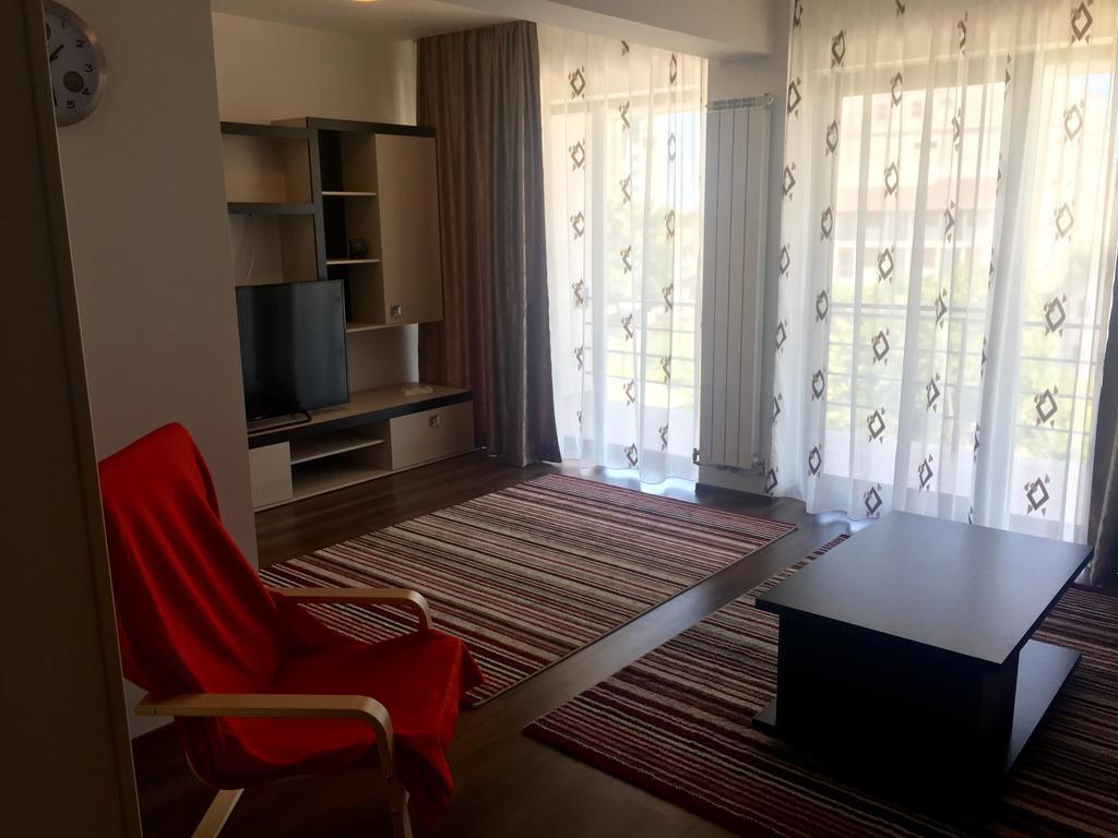 M13 Apartments Navodari Luaran gambar